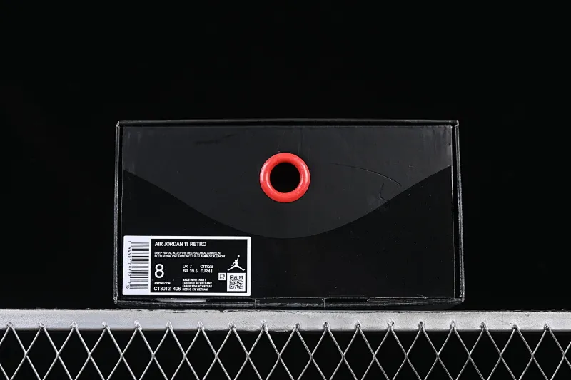 All categories Air Jordan Jordan series basketball shoes Air Jordan 11 Air Jordan 11 Retro AJ11 Joe 11 navy blue high-top basketball shoes CT8012-406